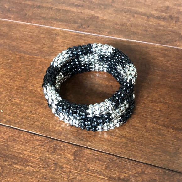 Black & Silver Bracelet set - Picture 3 of 6